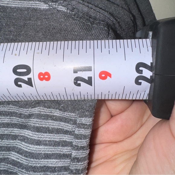 Men’s Hurley Brand Grey Striped Long Sleeve Casual Soft Simple Shirt Size: L - Picture 14 of 16